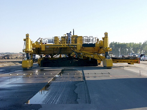 Распределитель и перегружатель бетонной смеси Gomaco PS-4000