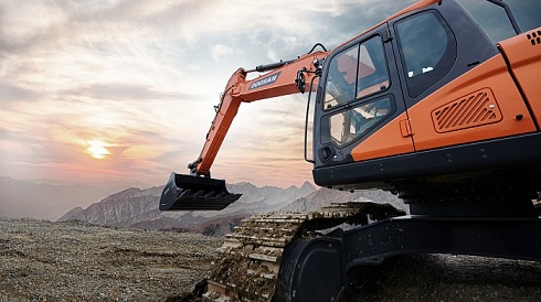  Экскаватор DX360LCA-7M